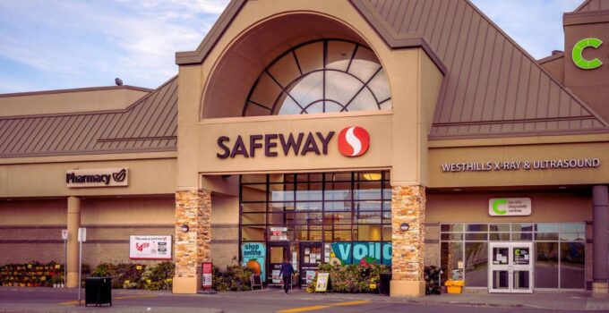 SWOT Analysis of Safeway 