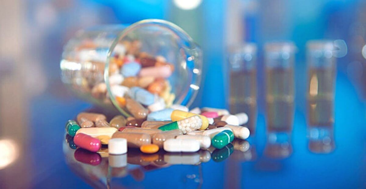 swot-analysis-of-pharmaceutical-industry-business-management-marketing