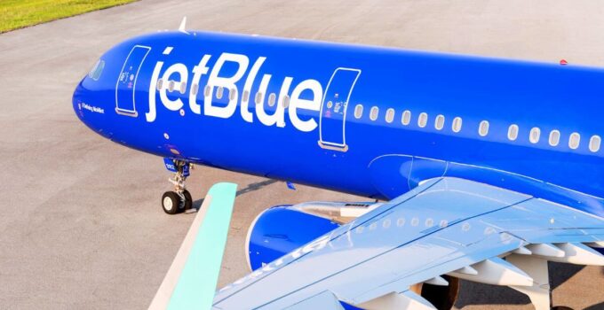 SWOT Analysis of JetBlue