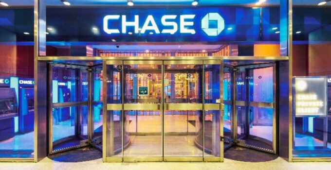 SWOT Analysis of Chase Bank